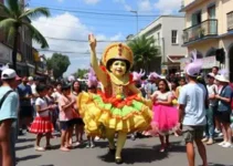 escolas da rede municipal de Lauro de Freitas realizam bloquinhos de Carnaval