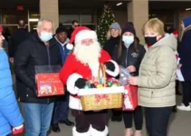 Entrega da Cesta Santa