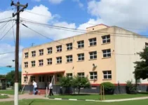 escolas da rede municipal de Lauro de Freitas